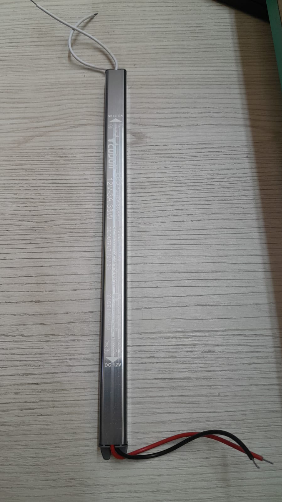 TRANSFORMADOR LAPICERO DE METAL DE 3AMP X UND.