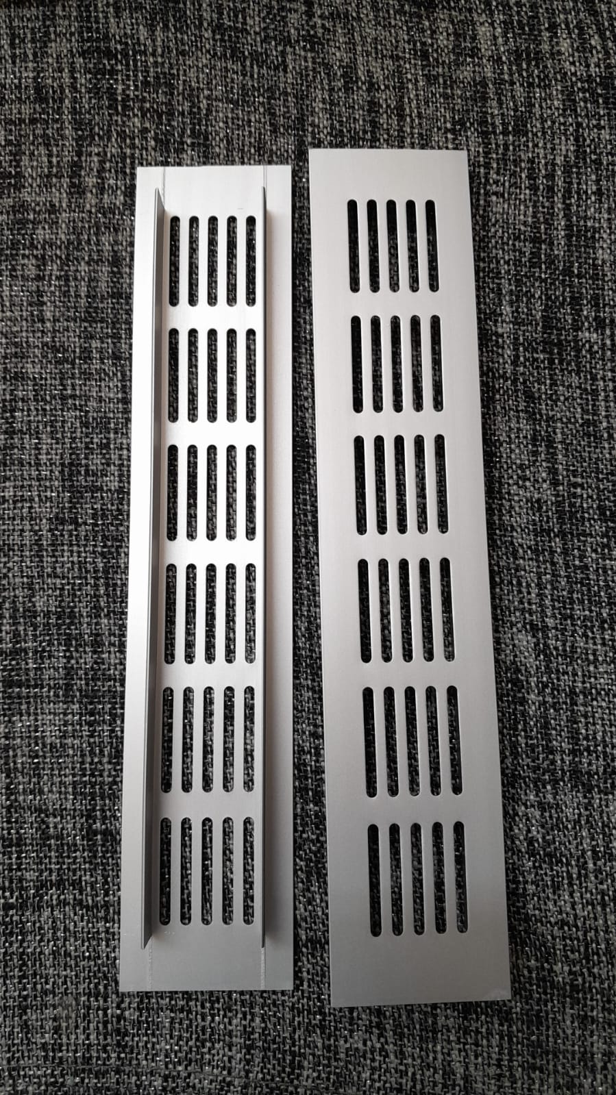REJILLA ALUMINIO 5X25 X UND.