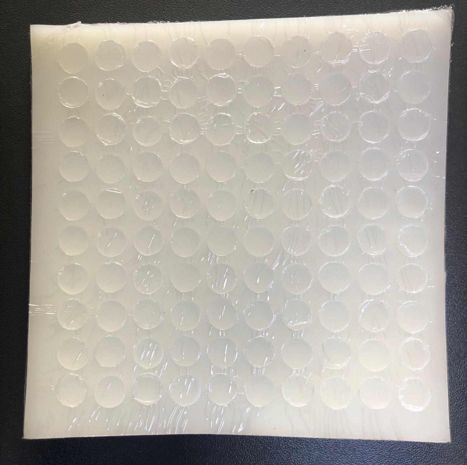 GOMITAS PARA PUERTAS 8X2 X PLANCHA